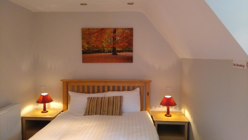 The Shoe Inn Plaitford Habitación foto